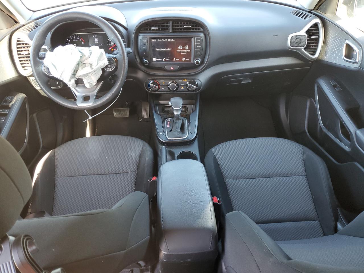 2022 Kia Soul - Image 8