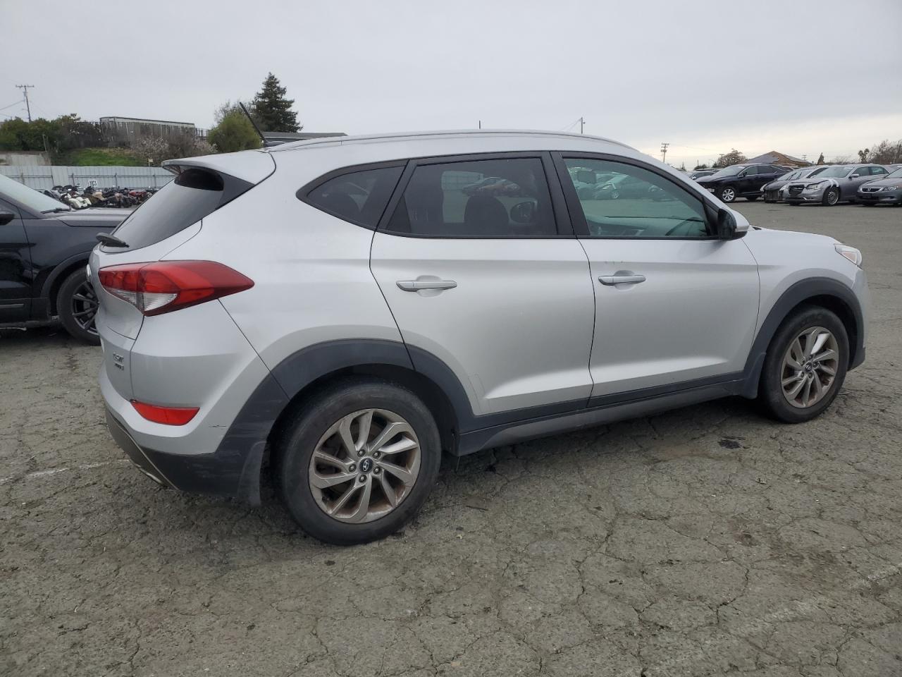 2016 Hyundai Tucson - Image 3