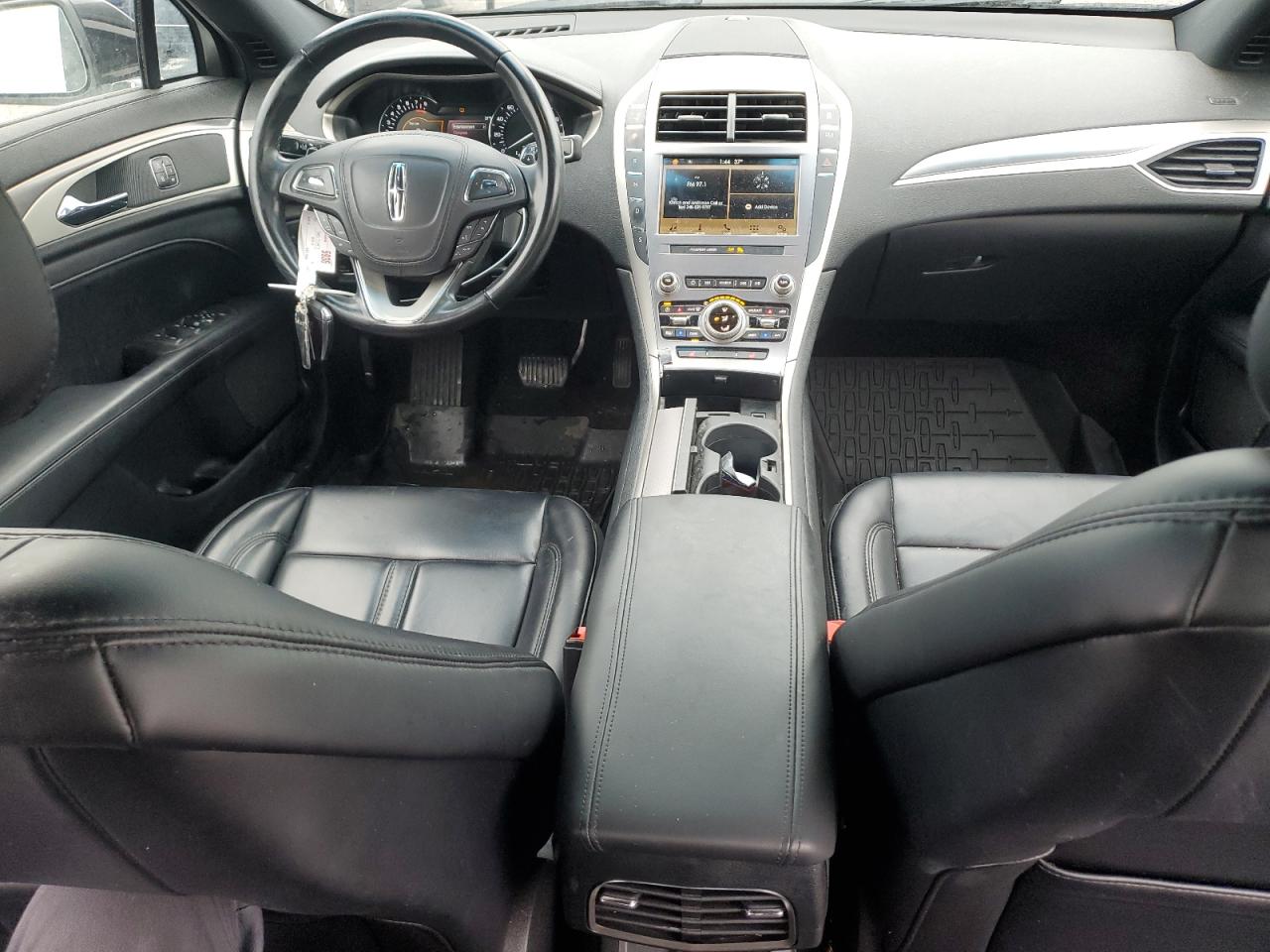 2019 Lincoln MKZ - Image 8