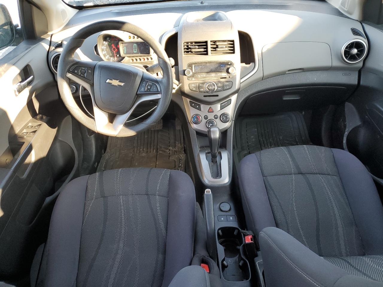 2012 Chevrolet Sonic - Image 8