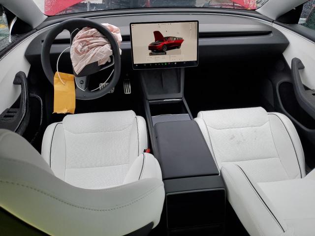  TESLA MODEL 3 2024 Красный