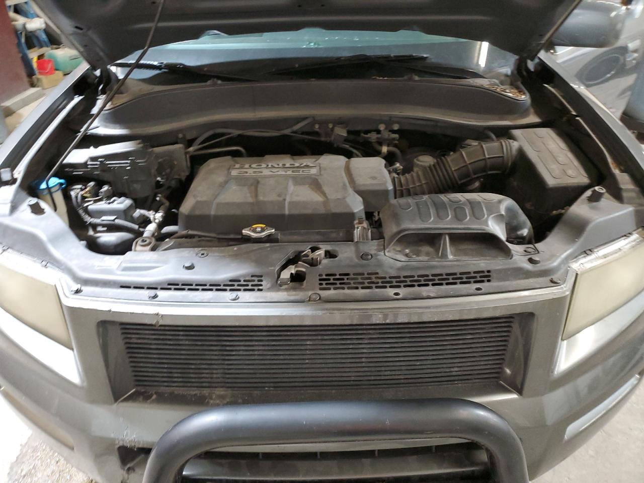 2008 Honda Ridgeline - Image 11