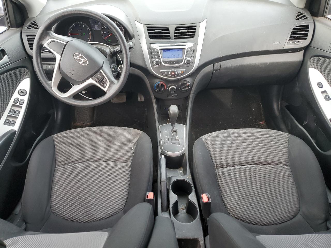 2013 Hyundai Accent - Image 8
