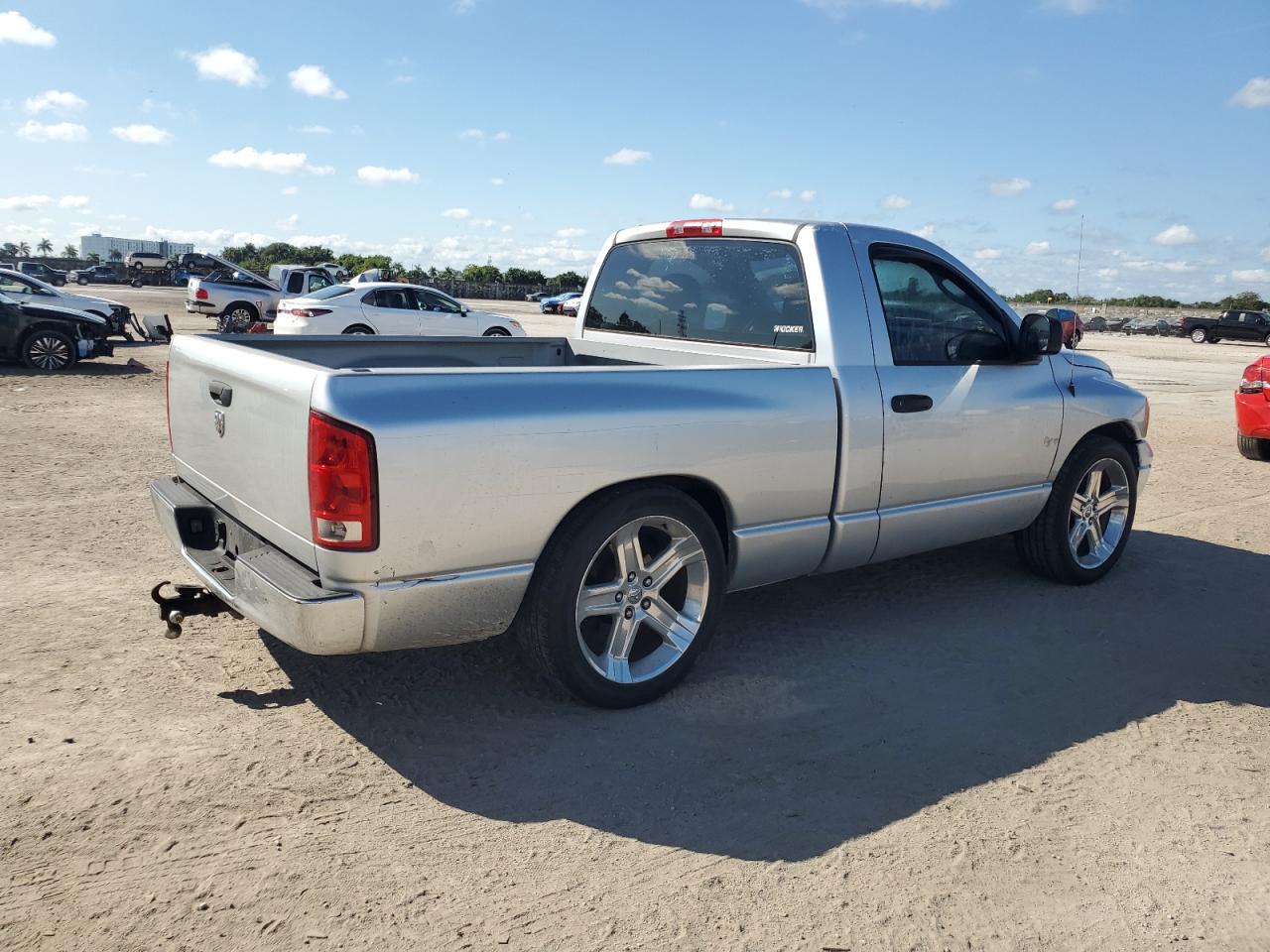 2005 Dodge RAM - Image 3