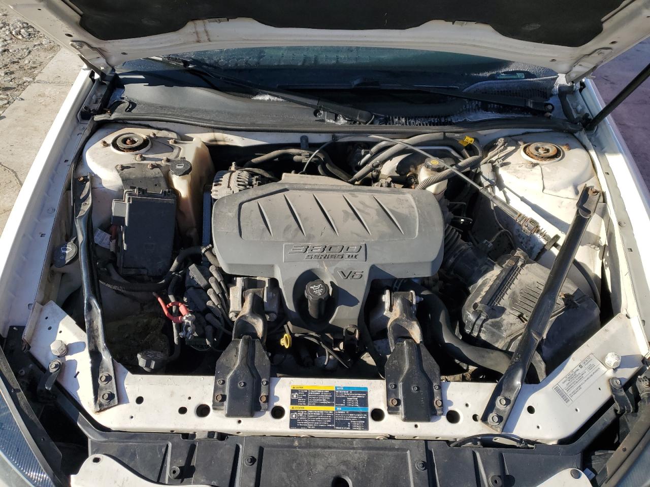 2007 Pontiac Grand Prix - Image 11