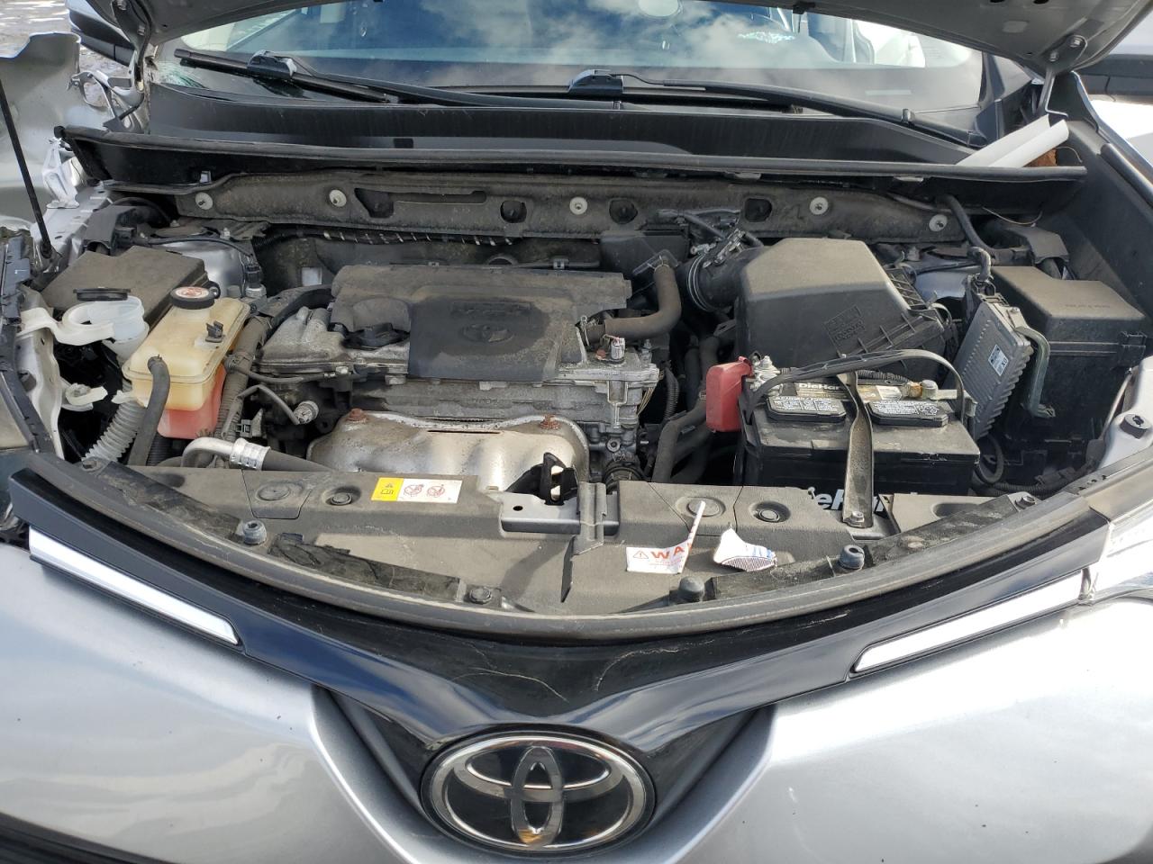 2018 Toyota RAV 4 - Image 13