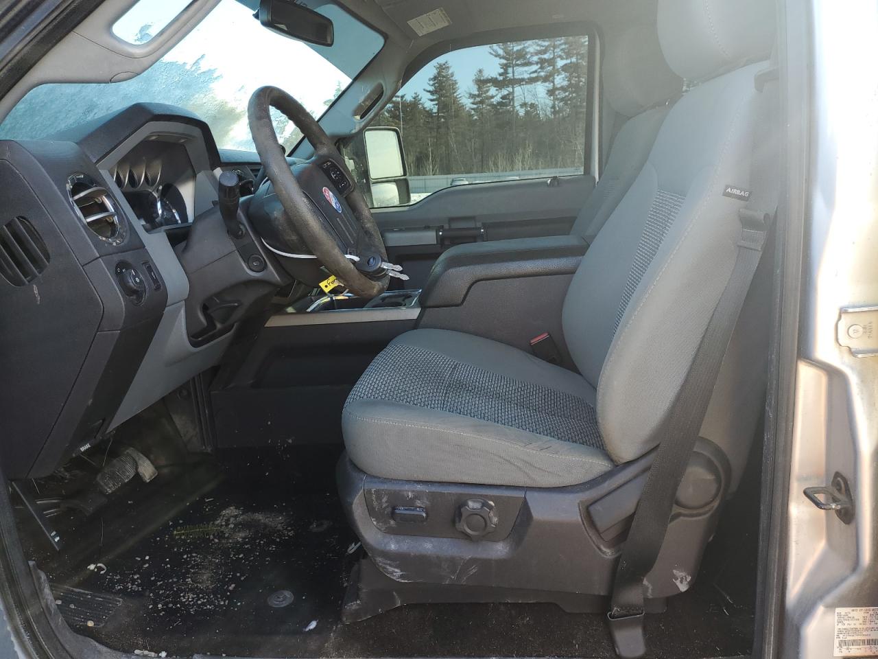 2015 Ford F250 - Image 7