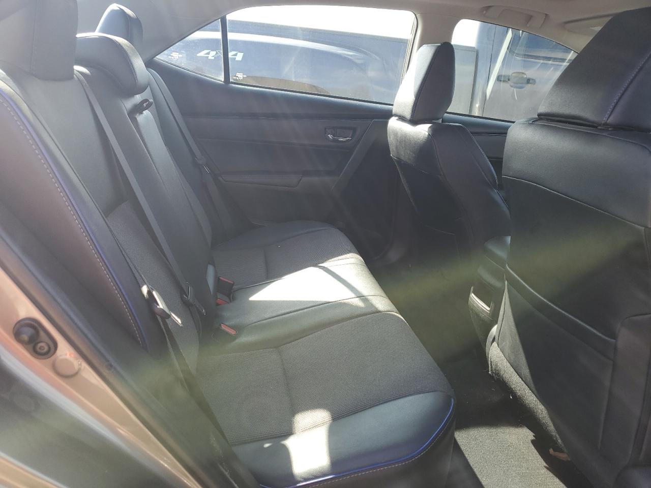 2018 Toyota Corolla - Image 10