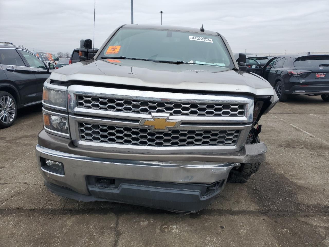 2015 Chevrolet Silverado - Image 5