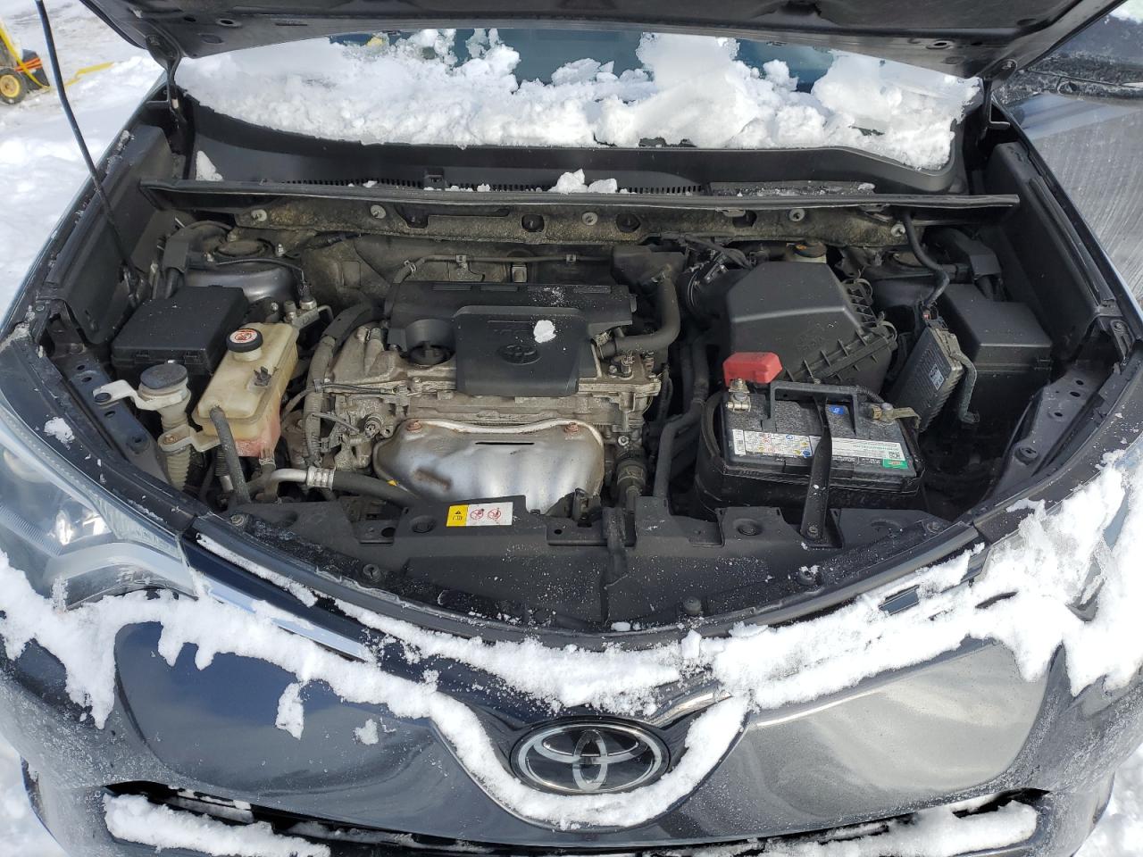 2018 Toyota RAV 4 - Image 12