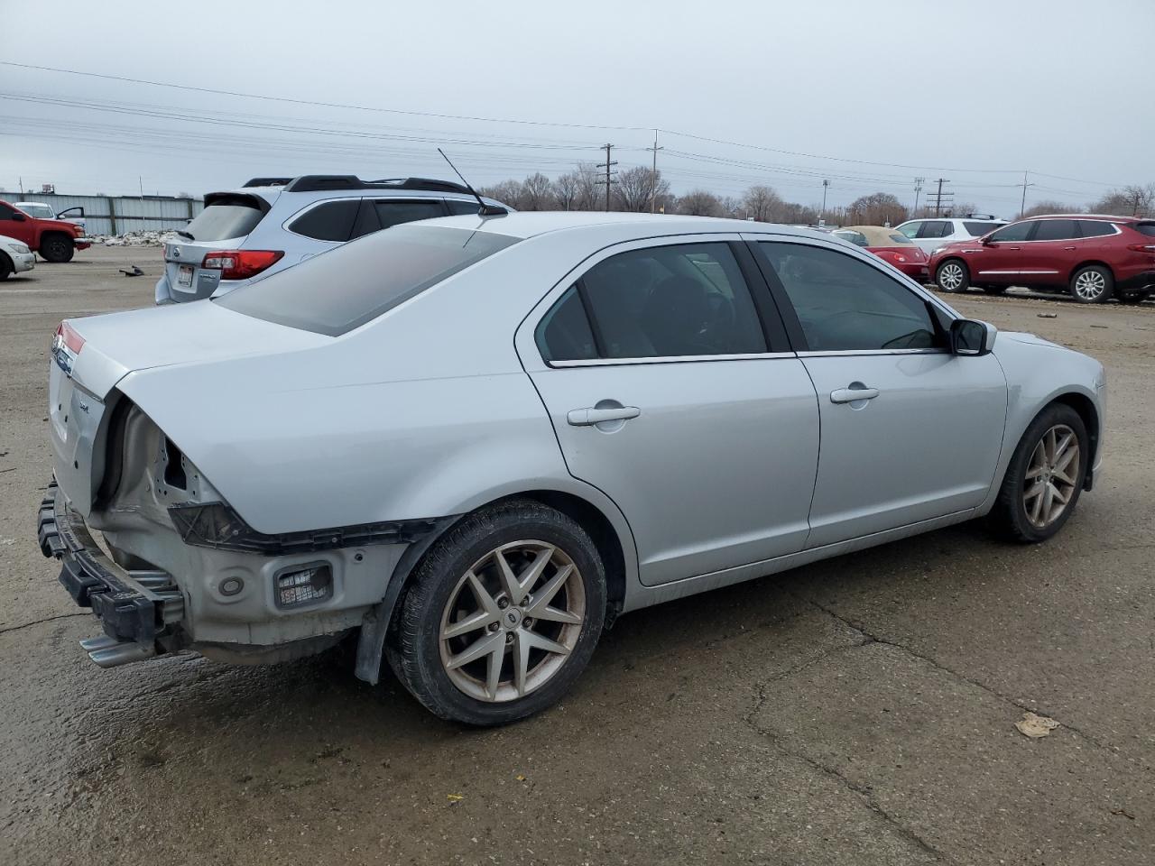 2010 Ford Fusion - Image 3