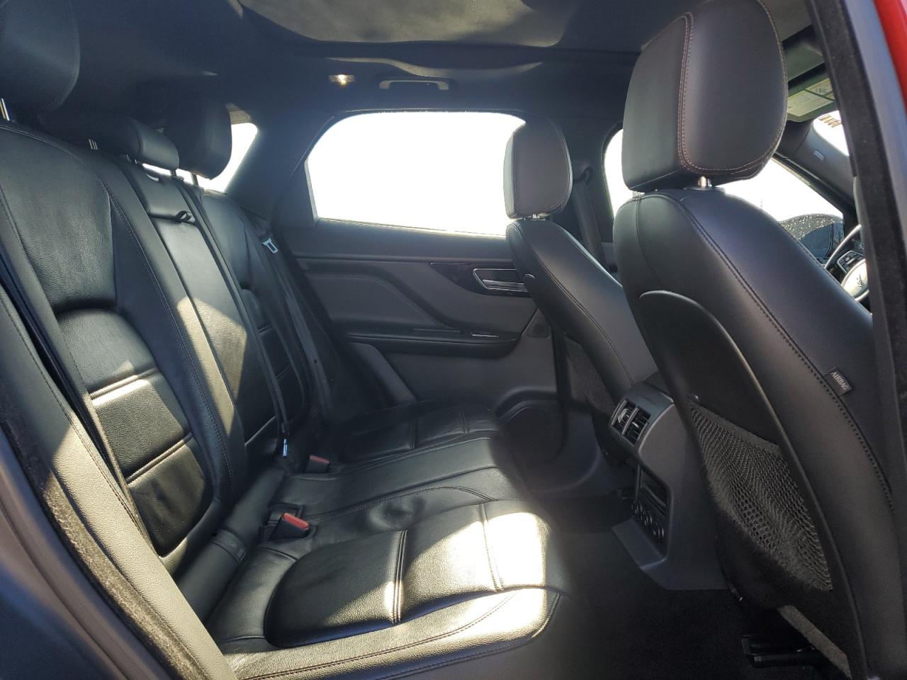 2017 Jaguar F-Pace - Image 11