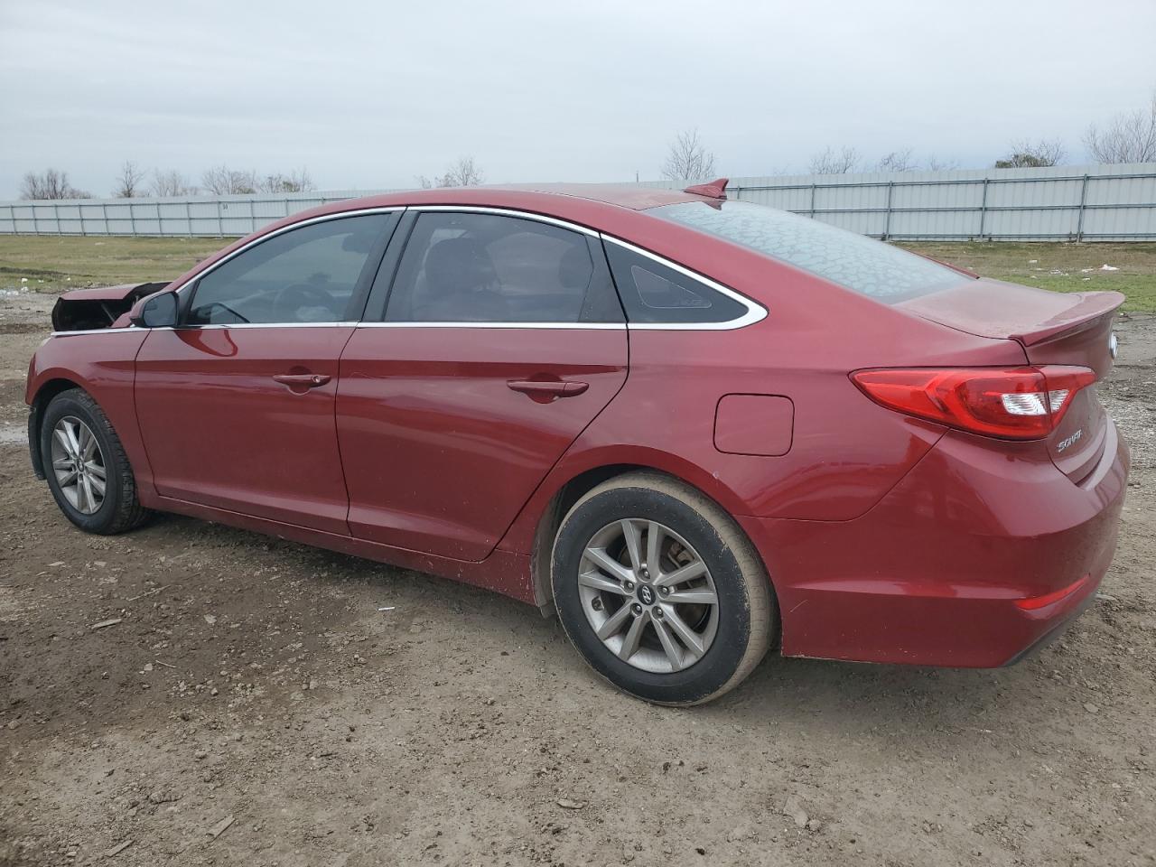 2016 Hyundai Sonata - Image 2