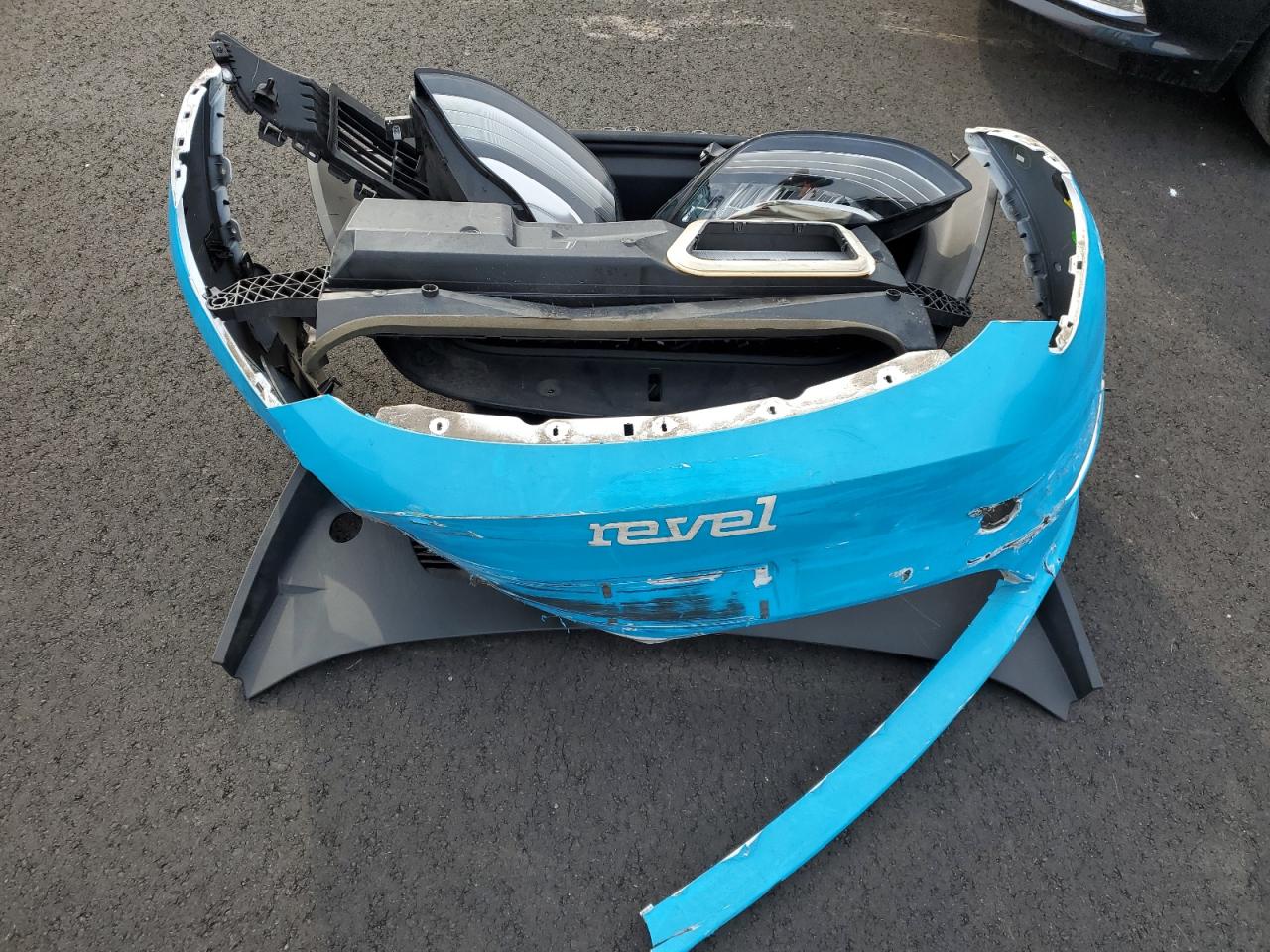 2022 Tesla Model Y VIN: 7SAYGDEE0NF400209 Lot: 43271095