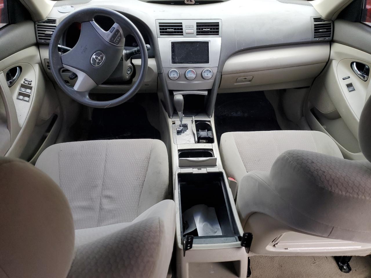 2010 Toyota Camry - Image 8