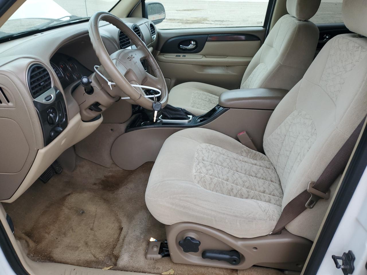 2004 GMC Envoy - Image 7