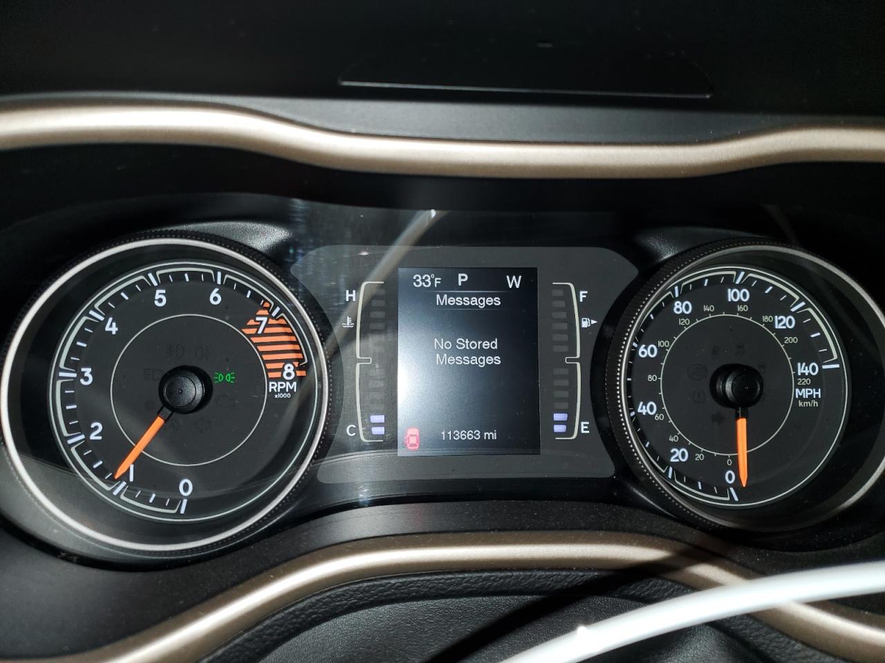 2018 Jeep Grand Cherokee - Image 9
