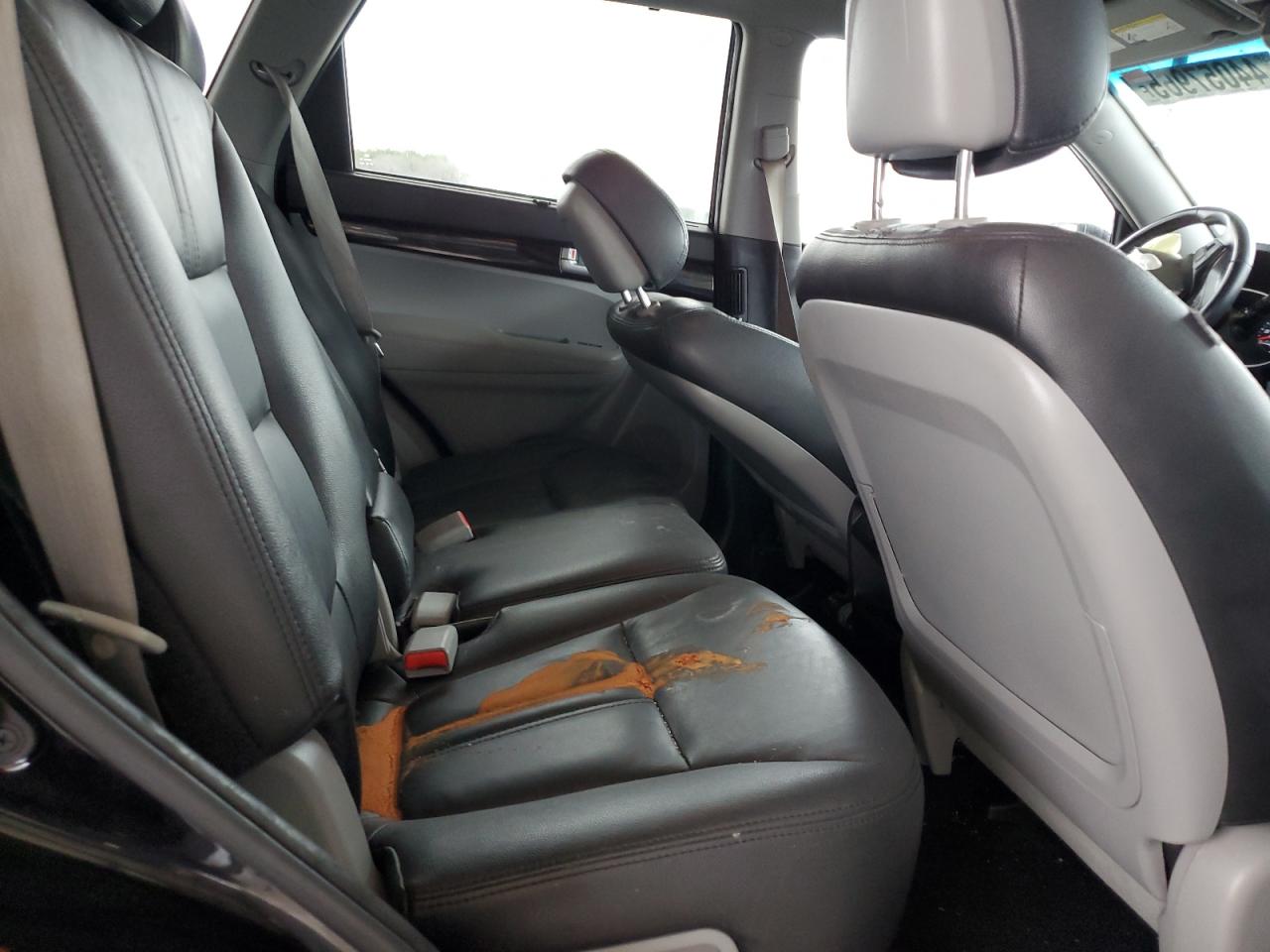 2015 Kia Sorento - Image 12