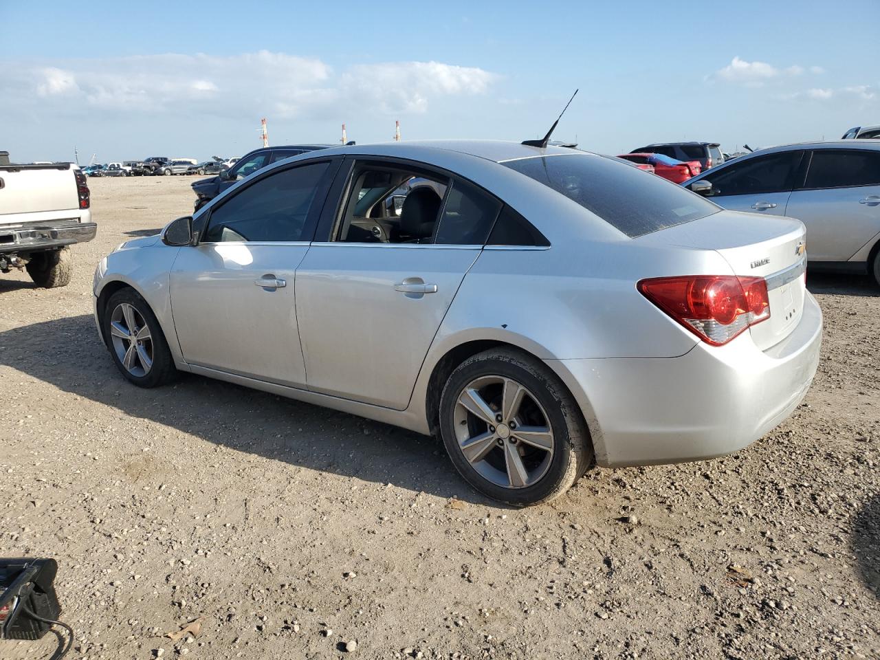 2014 Chevrolet Cruze - Image 2