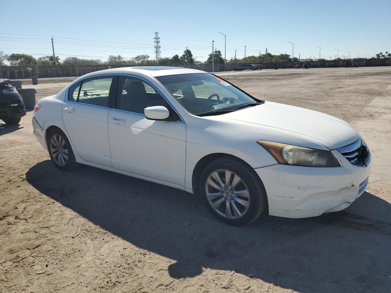 2011 Honda Accord - Image 4