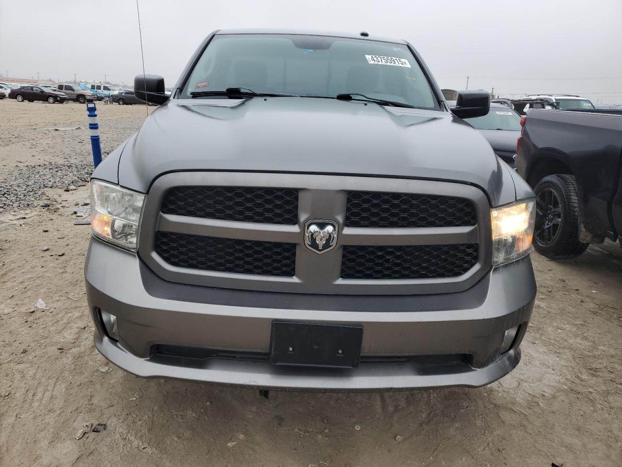 2013 RAM 1500 - Image 5