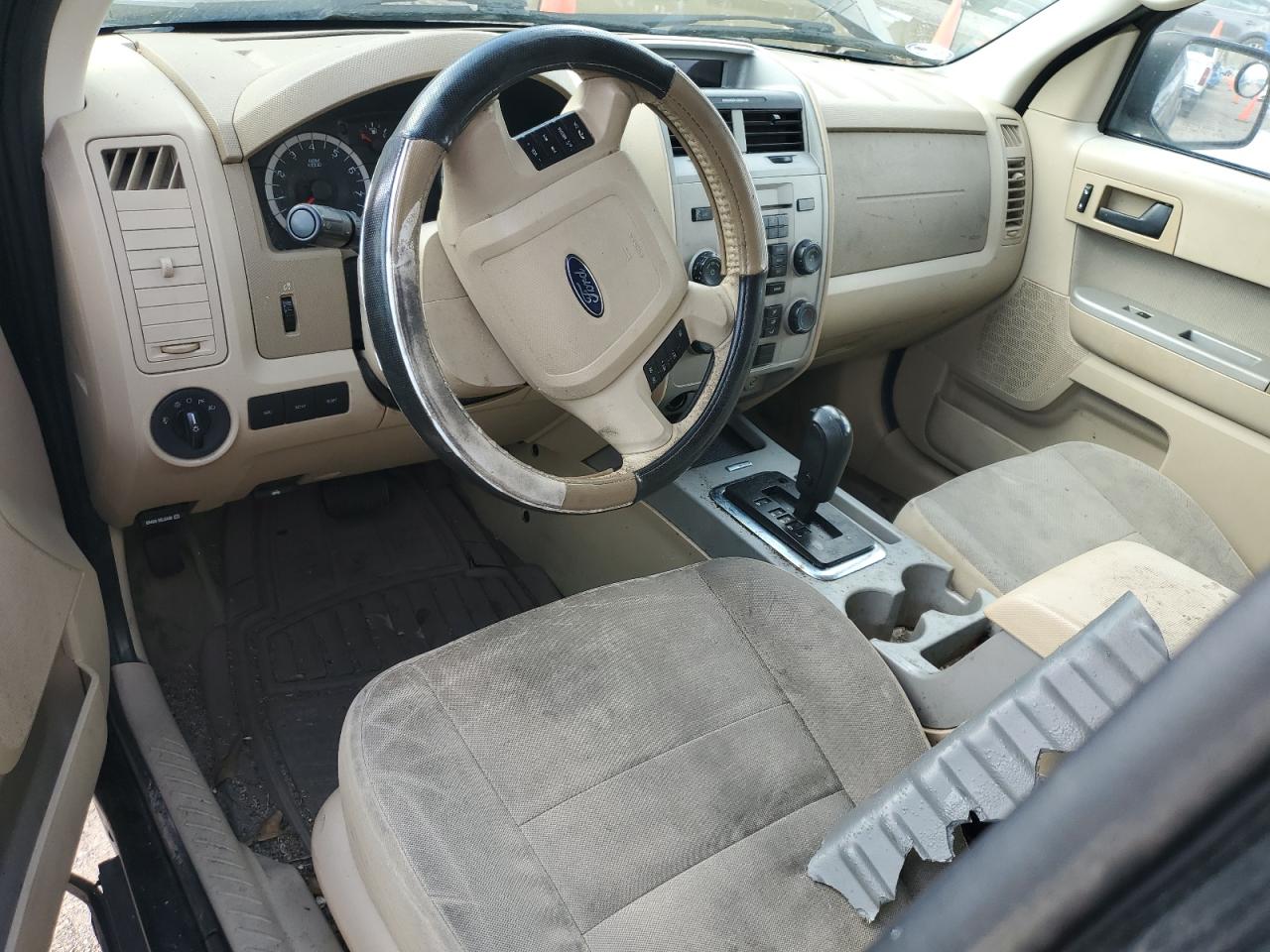 2012 Ford Escape - Image 8