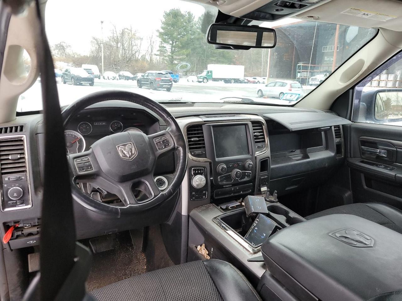 2014 RAM 1500 - Image 9