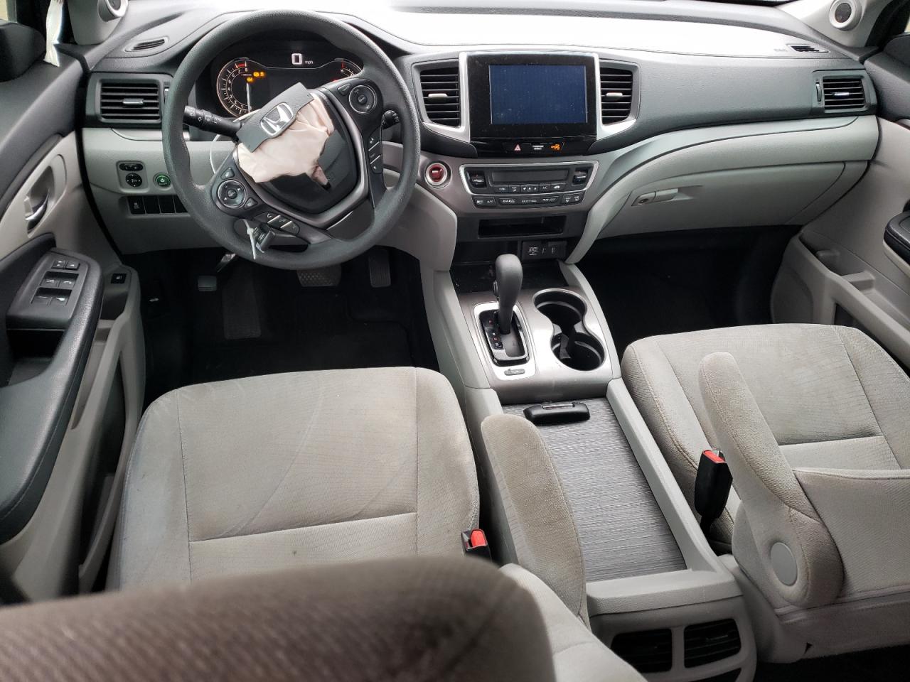 2016 Honda Pilot - Image 8