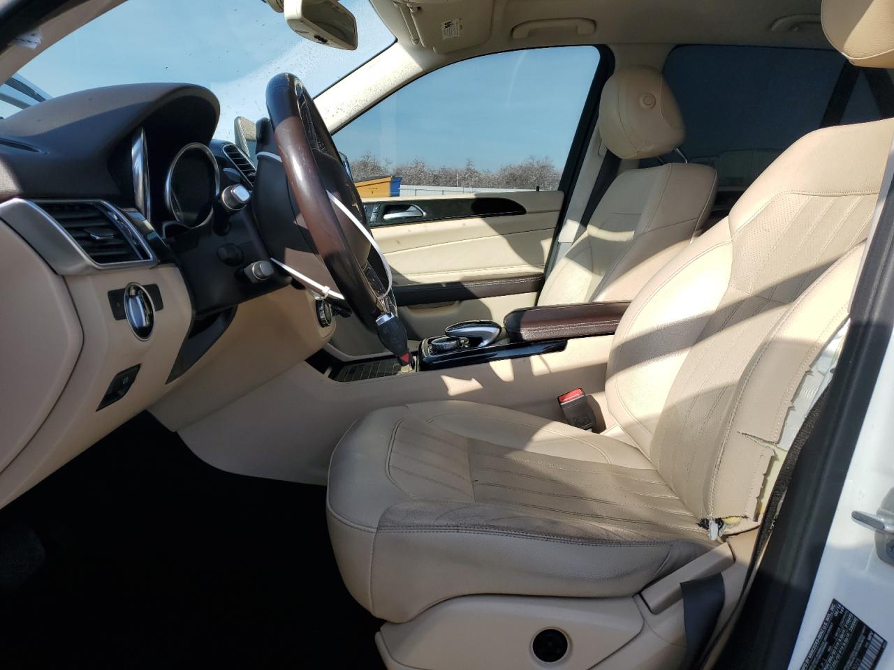 2016 Mercedes-Benz GLE - Image 7