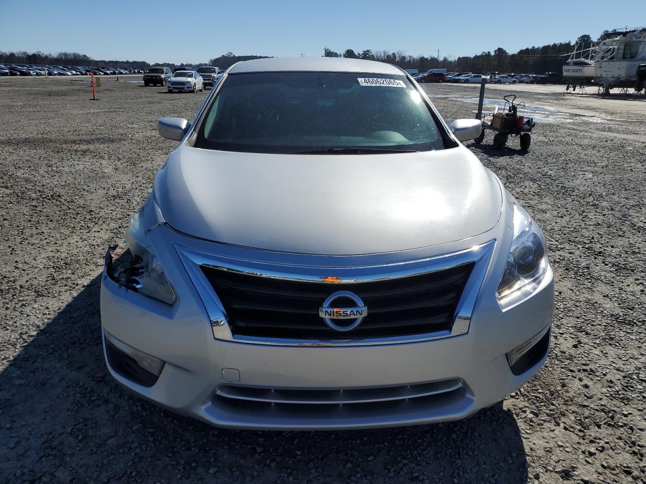 2015 Nissan Altima - Image 5