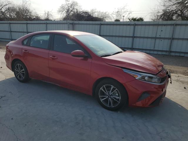  KIA FORTE 2022 Czerwony