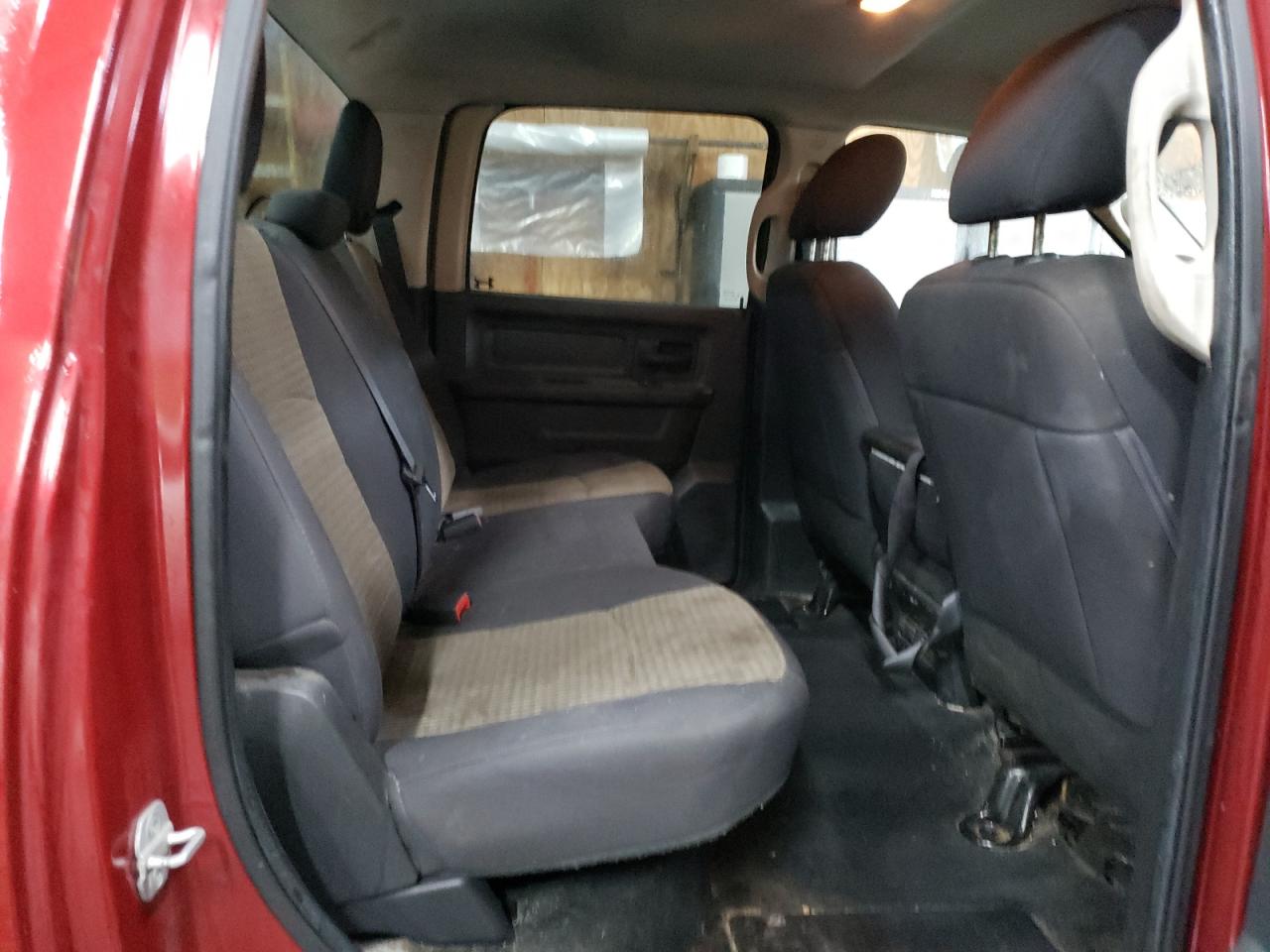 2012 Dodge RAM - Image 11