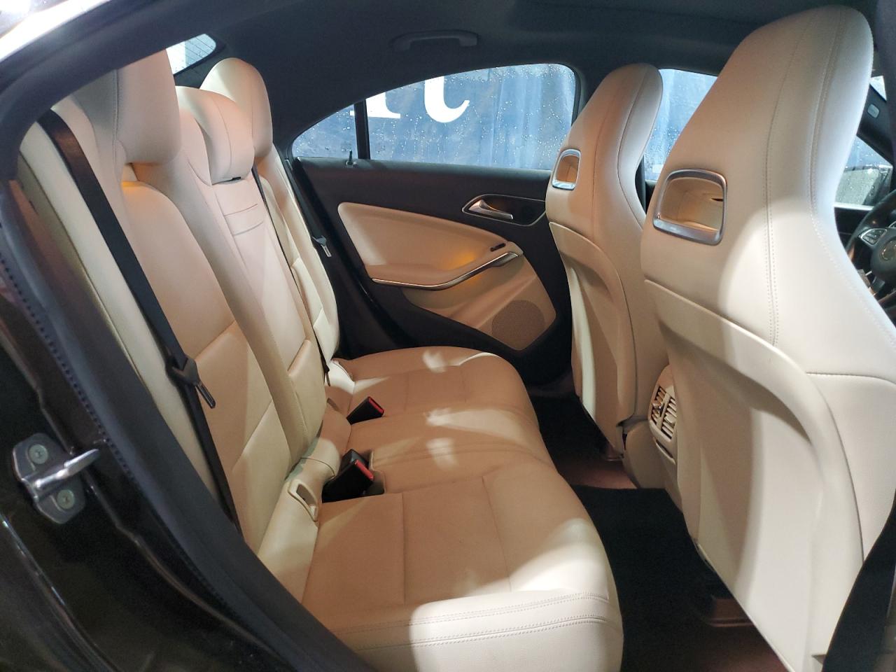 2018 Mercedes-Benz CLA-klasse - Image 10