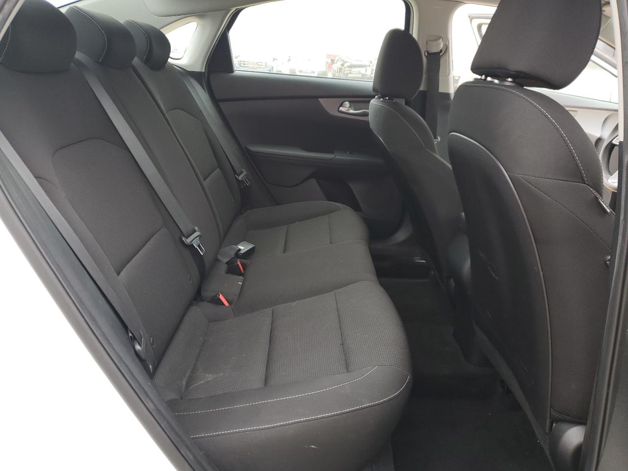 2021 Kia Forte - Image 10