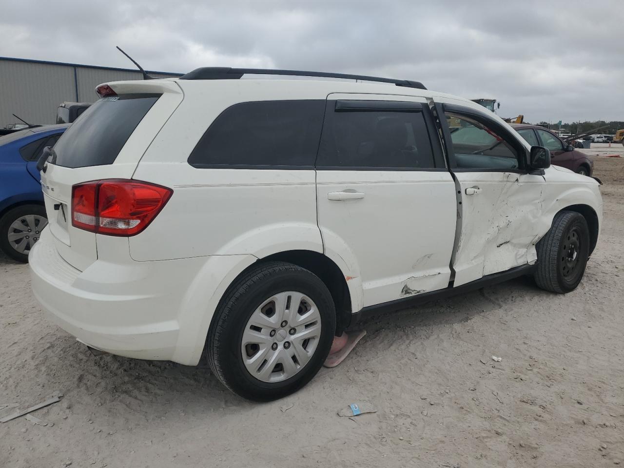2015 Dodge Journey - Image 3