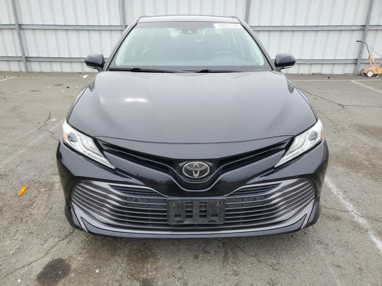 2018 Toyota Camry - Image 5
