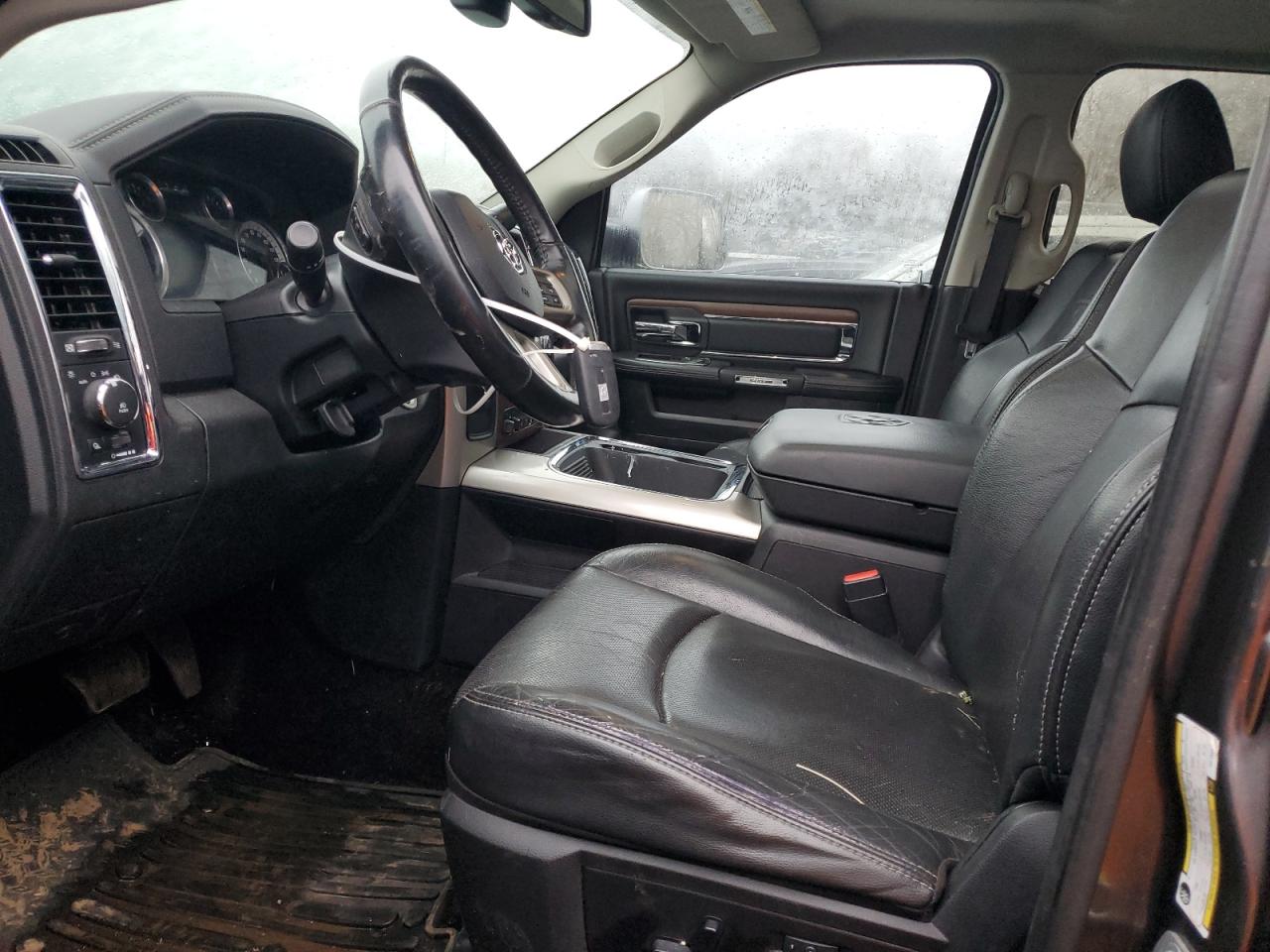 2016 RAM 2500 - Image 7