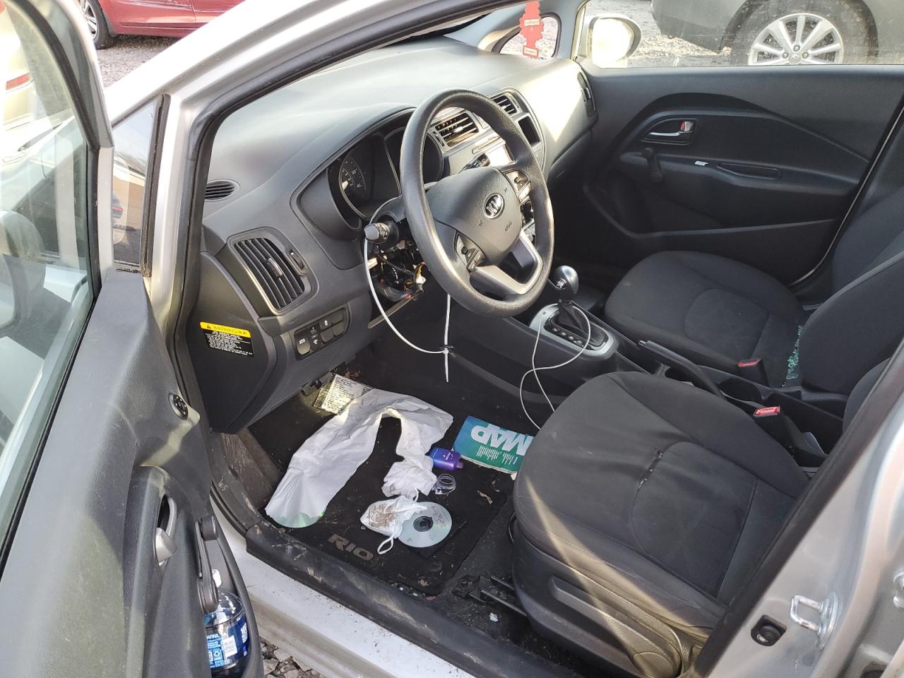 2015 Kia Rio - Image 8