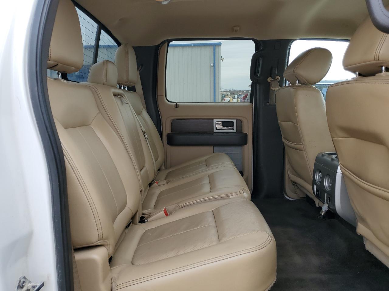 2013 Ford F-150 - Image 10