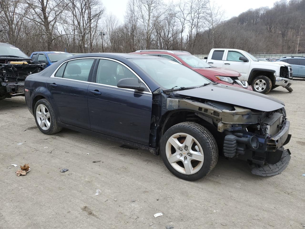 2011 Chevrolet Malibu - Image 4