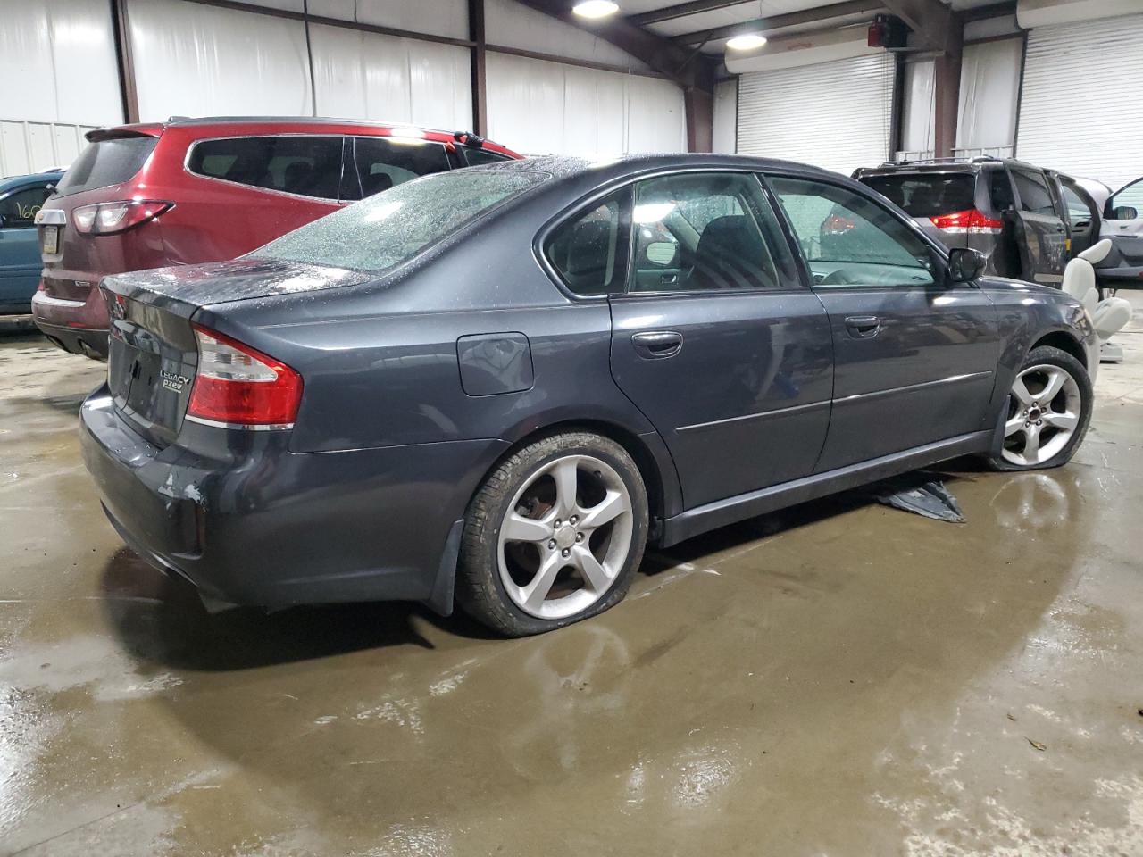 2009 Subaru Legacy - Image 3