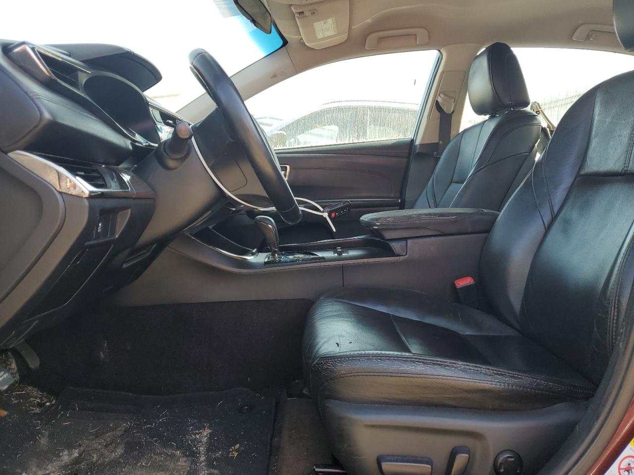 2013 Toyota Avalon - Image 7