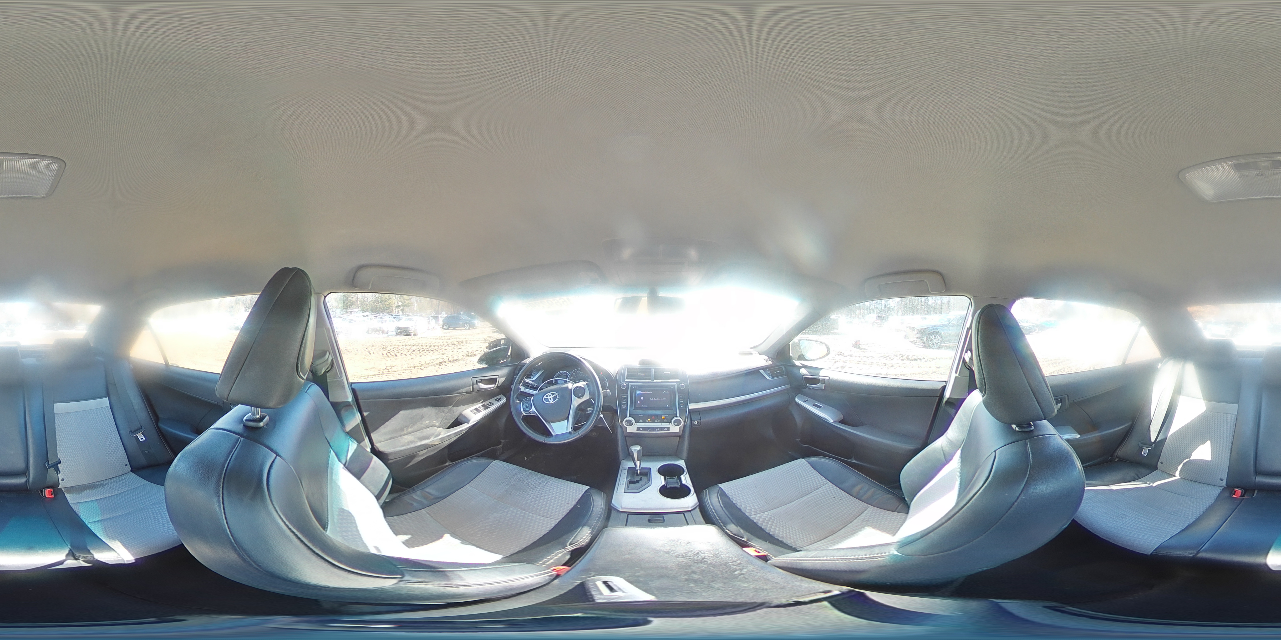 2012 Toyota Camry - Image 13
