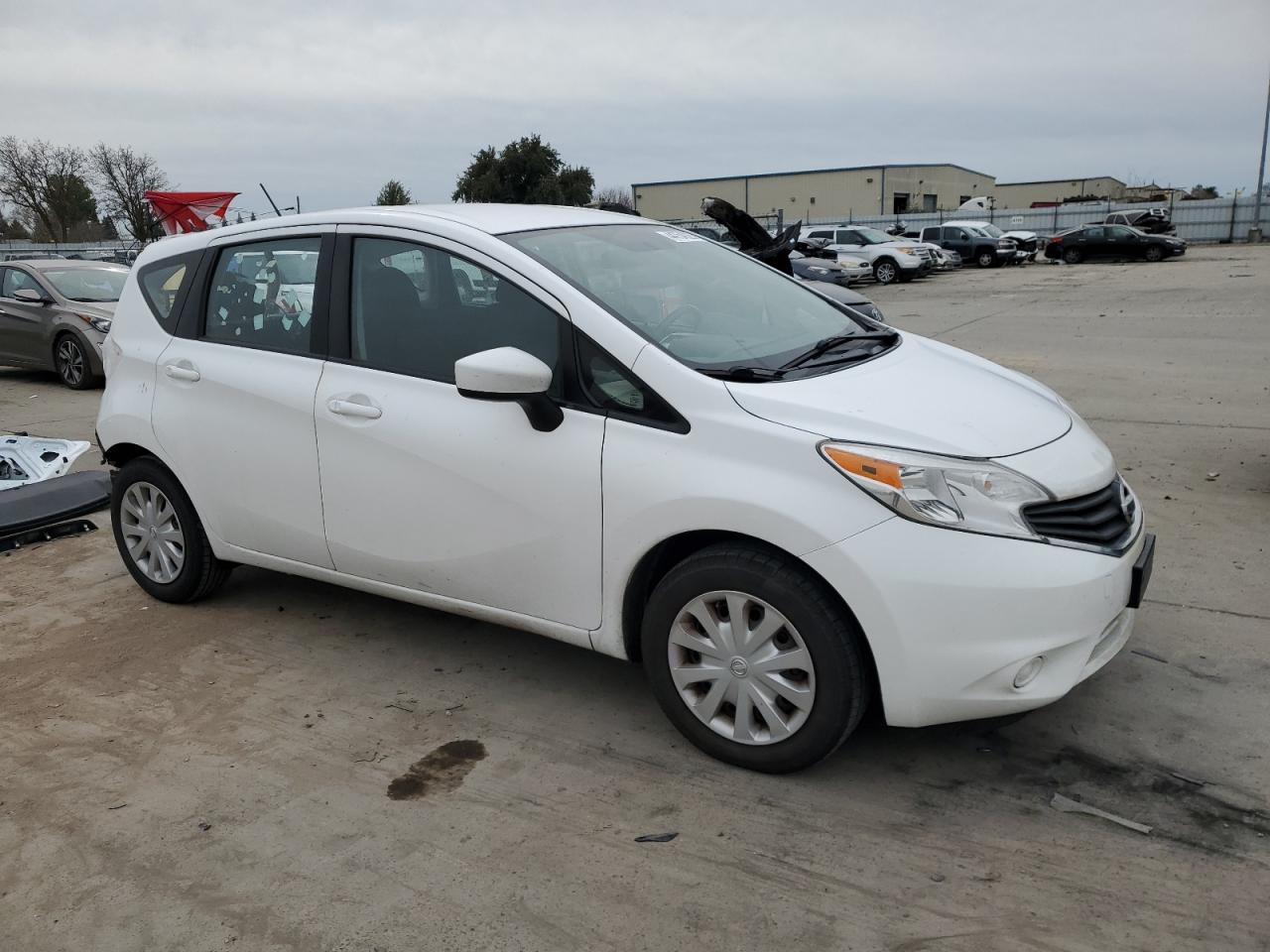 2016 Nissan Versa - Image 4