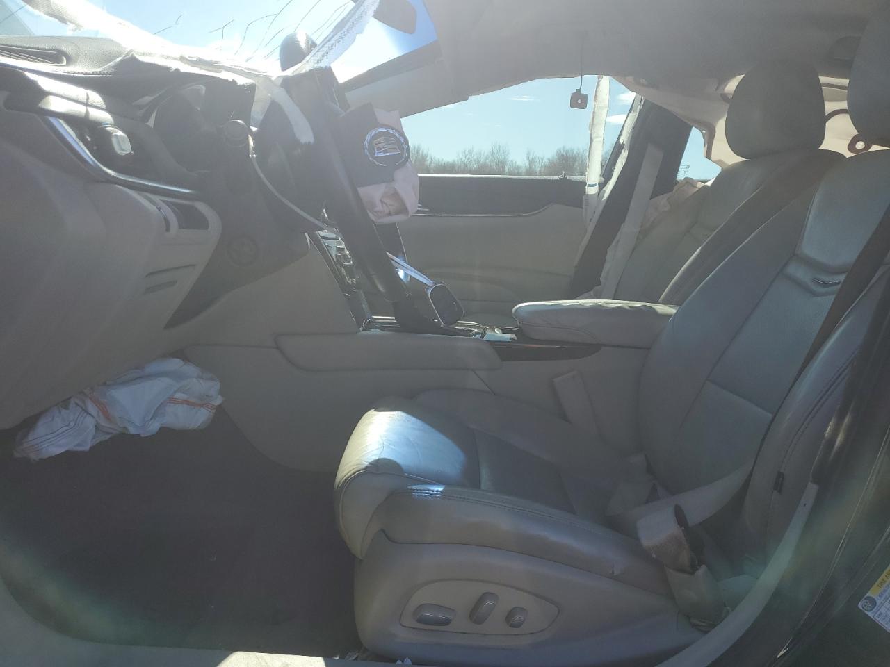 2015 Cadillac XTS - Image 7