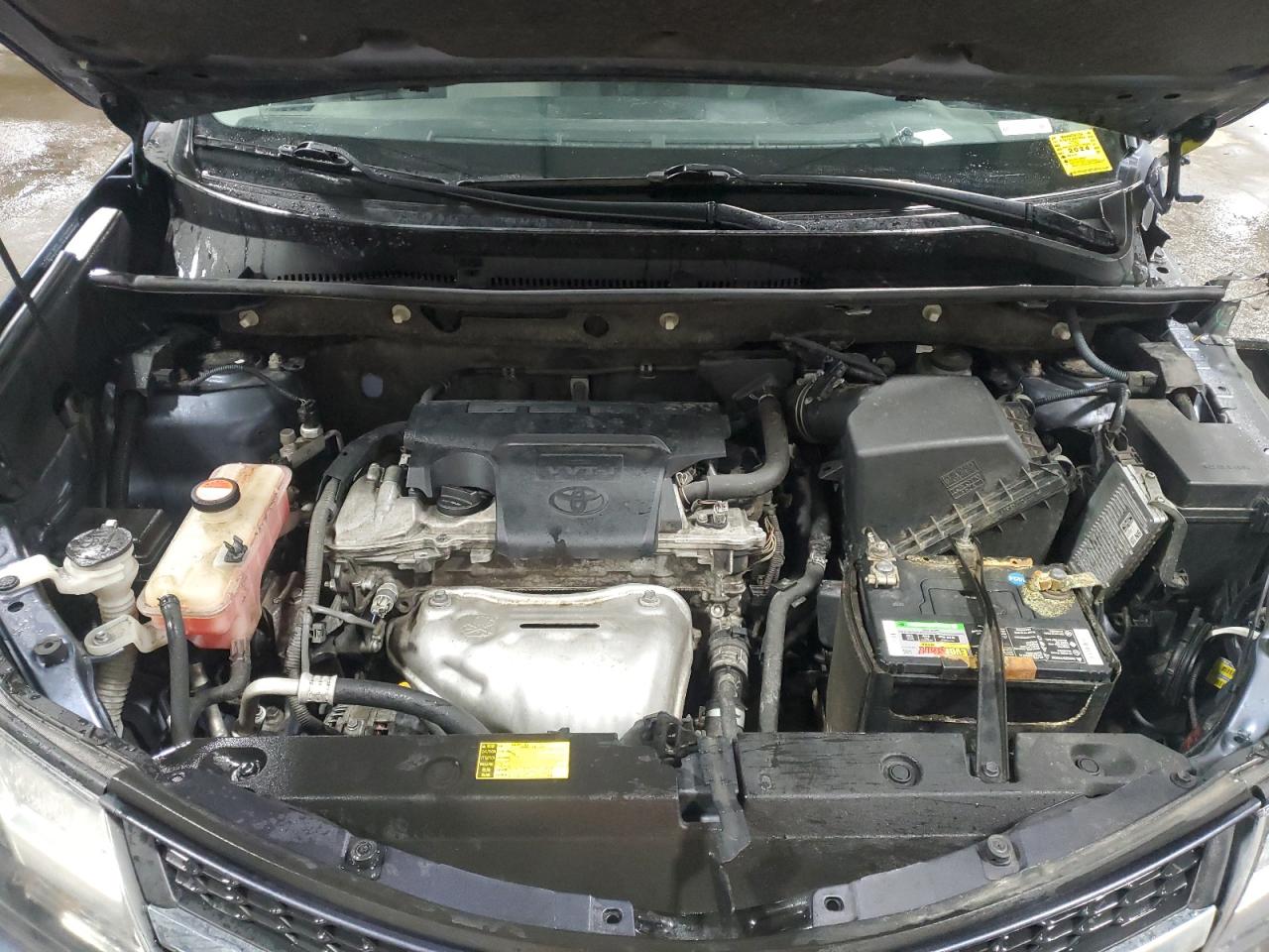 2014 Toyota RAV 4 - Image 13