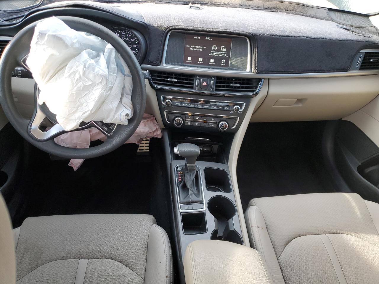 2018 Kia Optima - Image 8