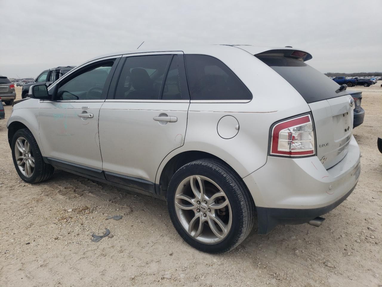 2009 Ford Edge - Image 2