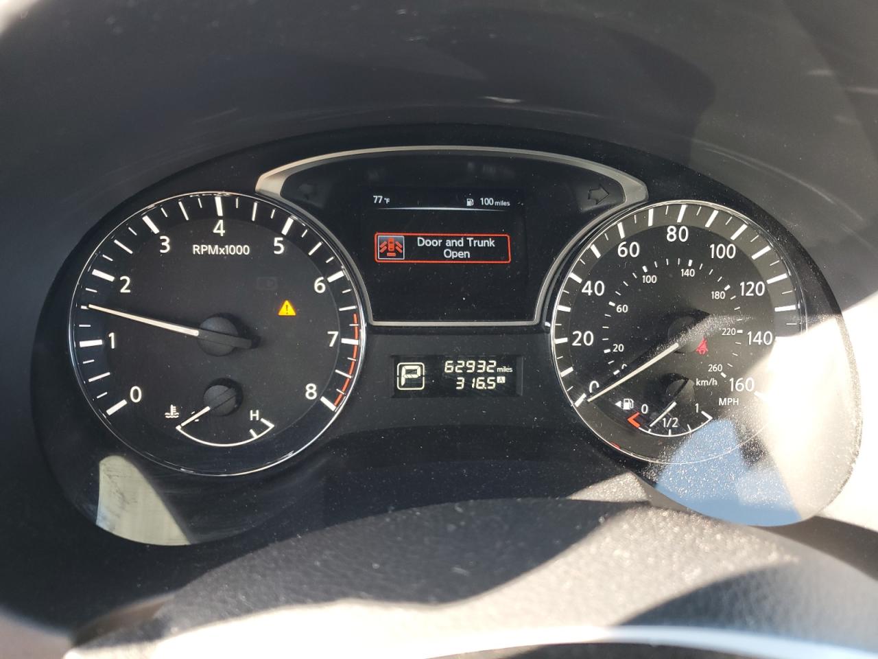 2015 Nissan Altima - Image 9