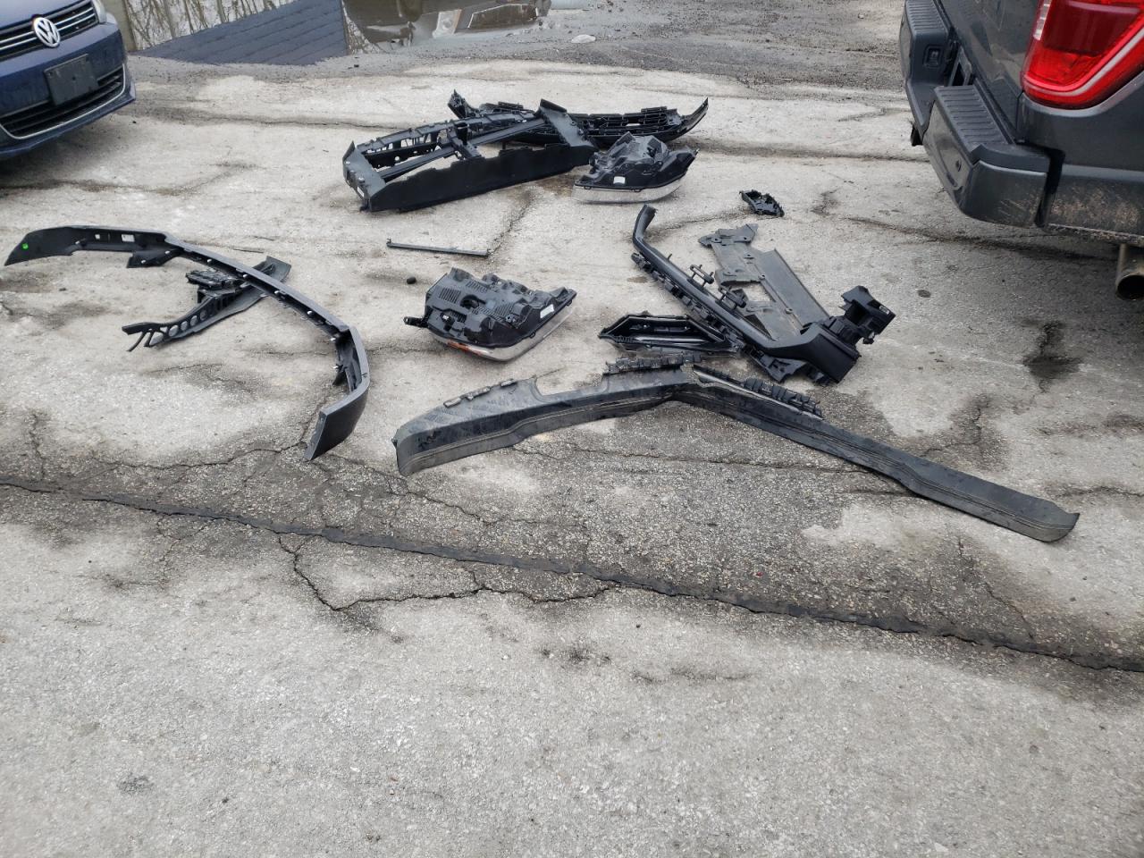 2023 Ford F-150 - Image 12